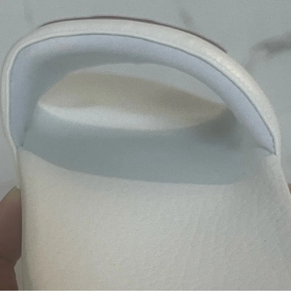 😍Gucci Interlocking GG Logo Slides - Picture 4 of 5